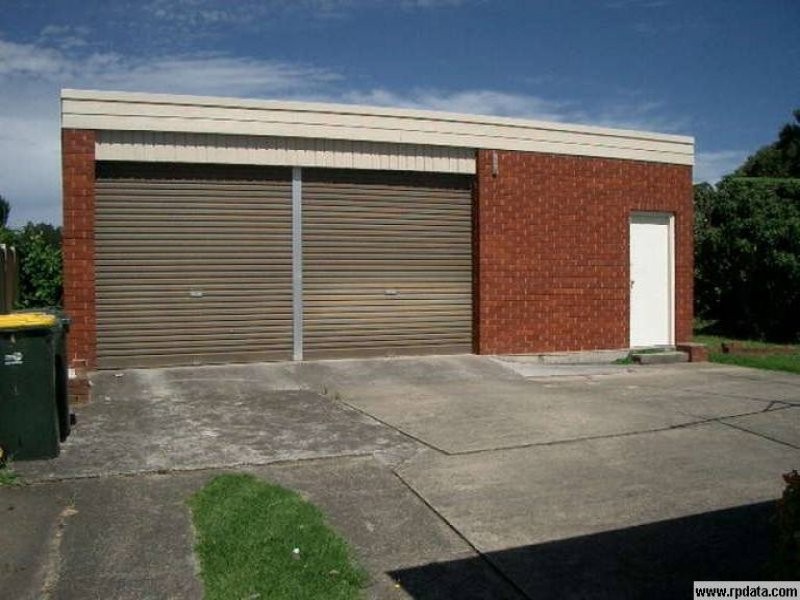 74 The Esplanade, Oak Flats NSW 2529