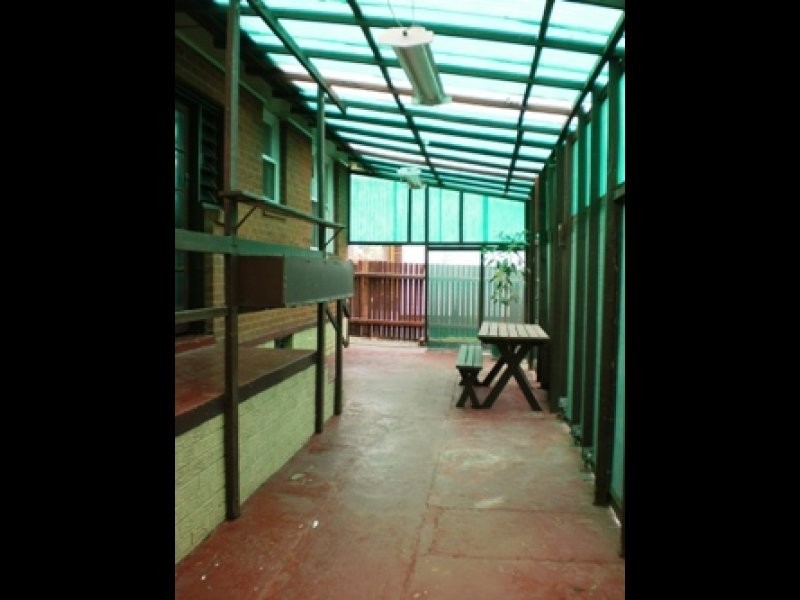 13 Old Lake Entrance Road, Oak Flats NSW 2529