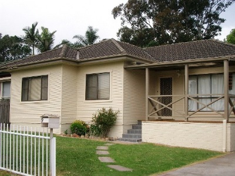 9 Cullen Street, Oak Flats NSW 2529