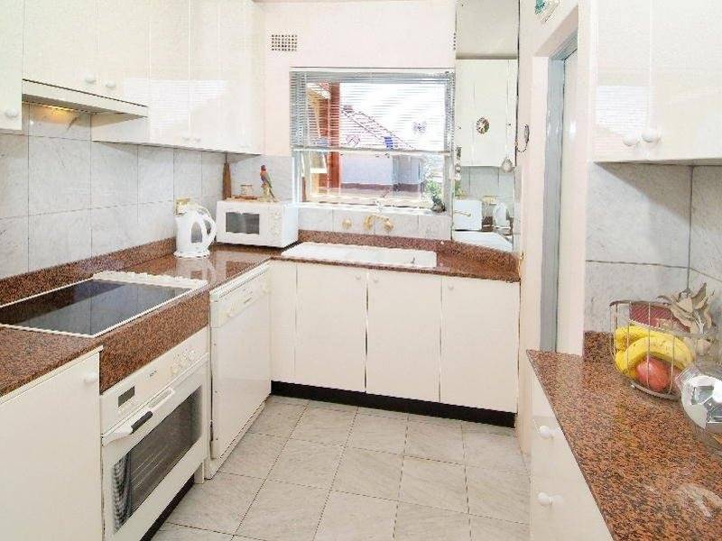 2/107 Arden St, Coogee NSW 2034