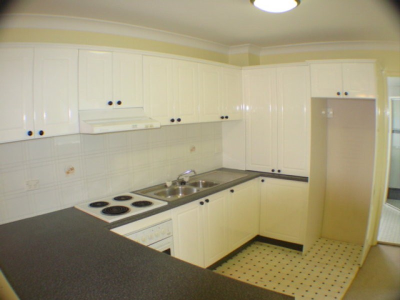 122 Todman Avenue, Kensington NSW 2033