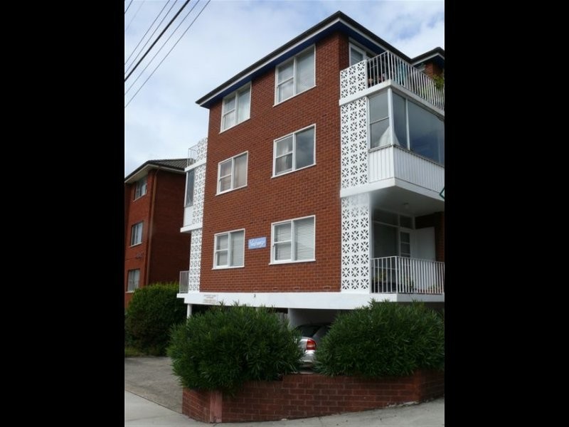 2 Carr Street, Coogee NSW 2034