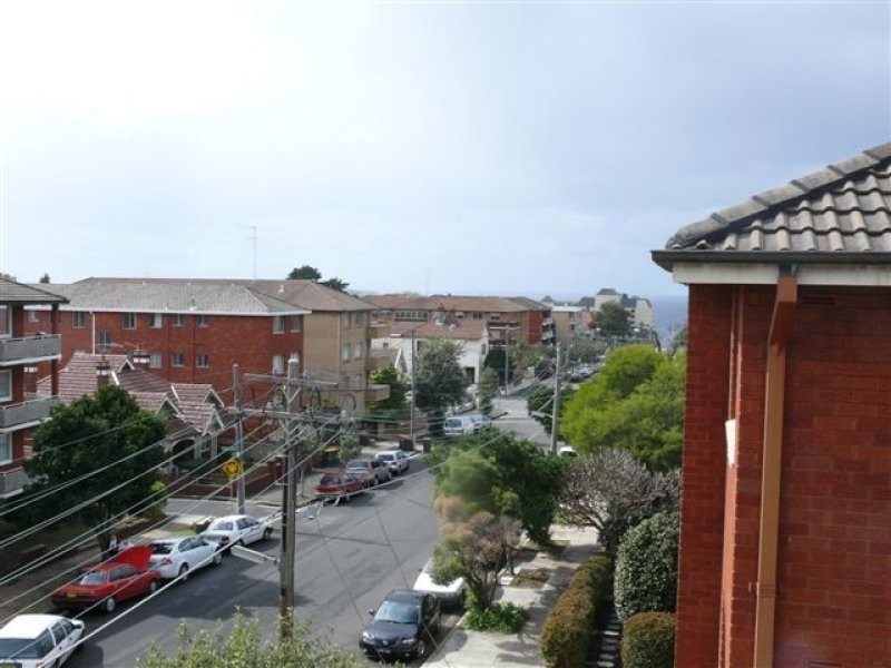 2 Carr Street, Coogee NSW 2034