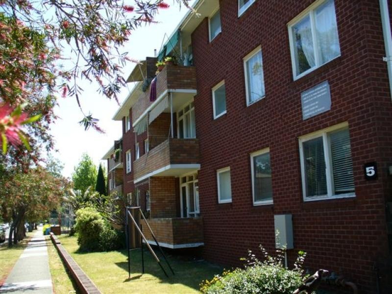 5 Grace Campbell Crescent, Hillsdale NSW 2036