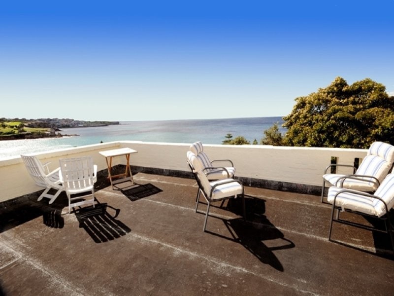 142 Beach Street, Coogee NSW 2034