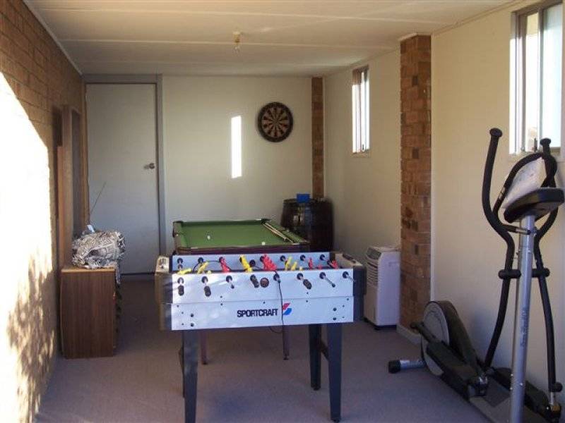20 Lorne Crescent, Huntfield Heights SA 5163