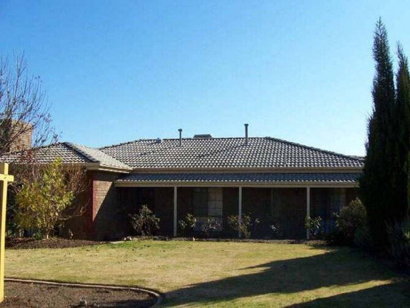 7 Chalani Crescent, Hallett Cove SA 5158