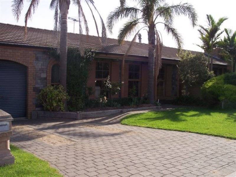 8 Mirrabooka Crescent, Hallett Cove SA 5158