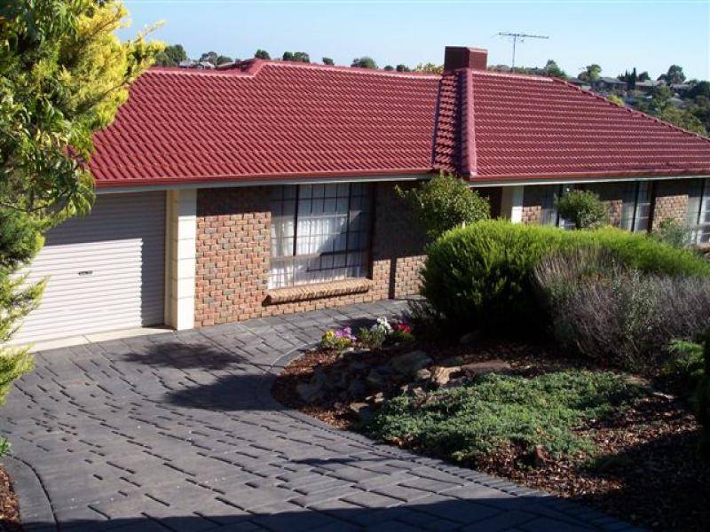 5 Aroona Road, Hallett Cove SA 5158