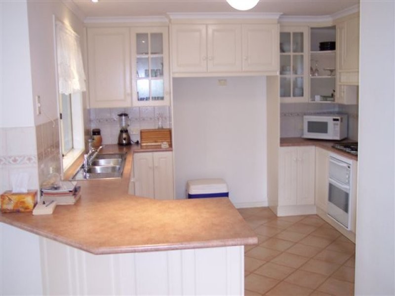 17 Talladira Way, Woodcroft SA 5162