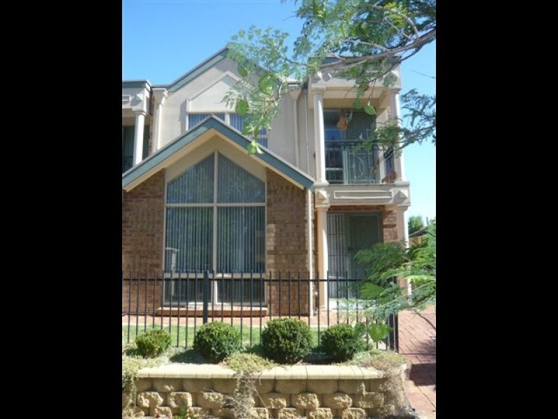 37 Karu Crescent, Mitchell Park SA 5043