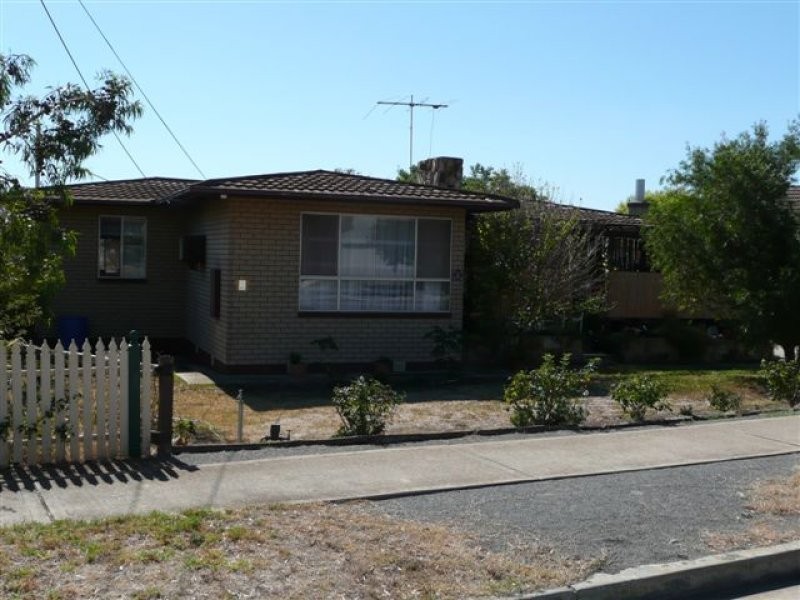 8 Benny Crescent, South Brighton SA 5048