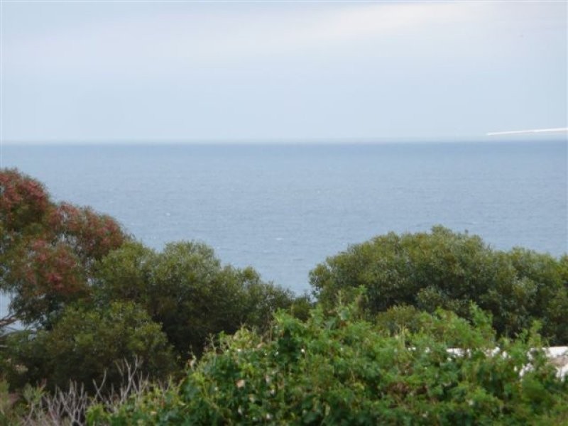 6 Minnipa Drive, Hallett Cove SA 5158