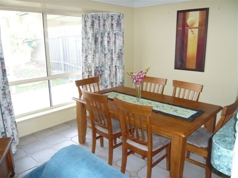 9 Zabica Avenue, Woodcroft SA 5162