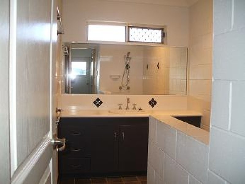 22 REYNOLDS, Nebo QLD 4742
