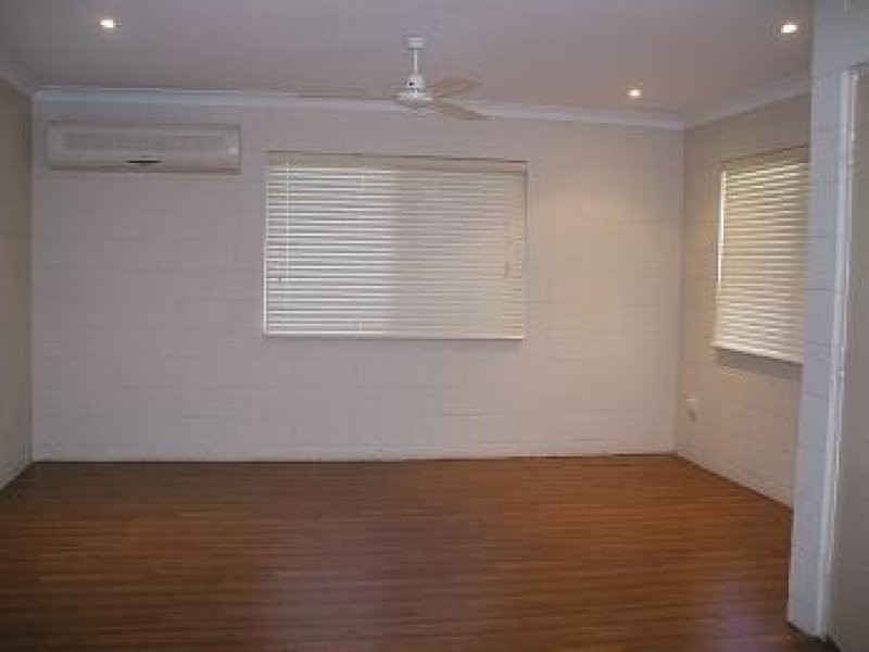 22 REYNOLDS, Nebo QLD 4742