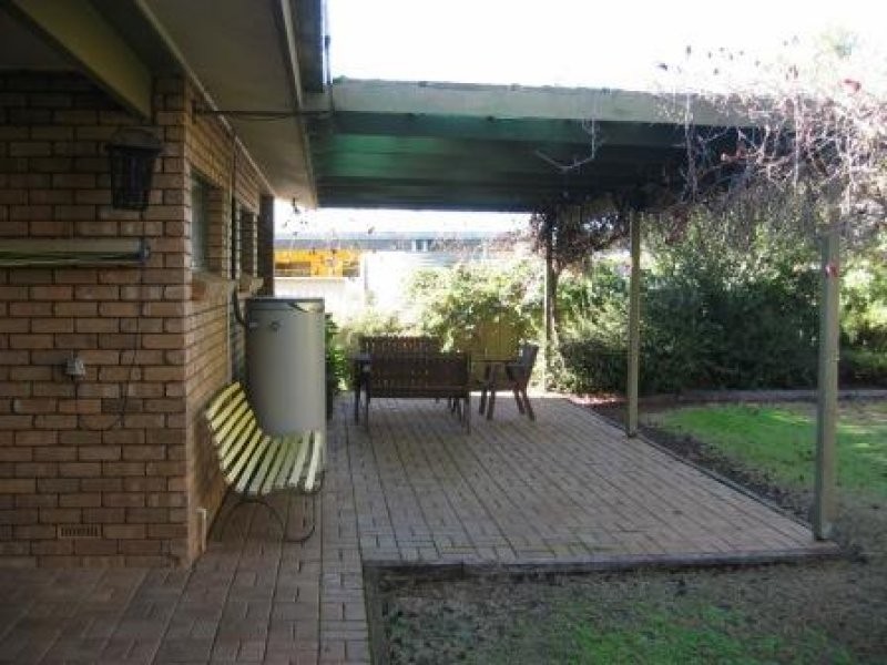 13 Thiele Avenue, Loxton SA 5333