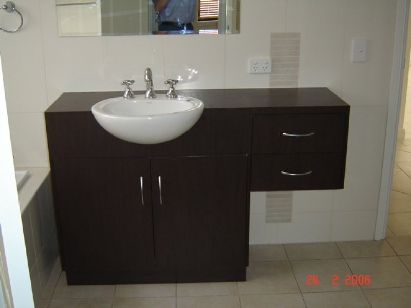 27 Nalara Avenue, Loxton SA 5333