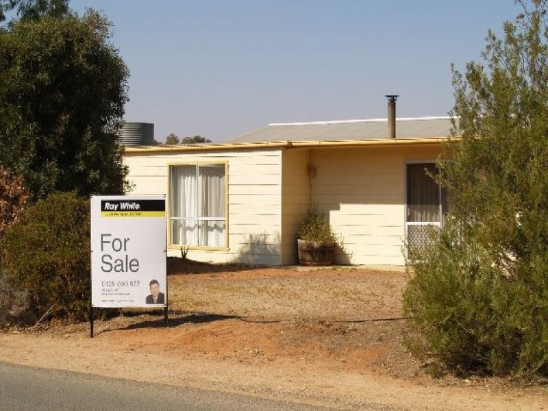 15 Maple Street, Barmera SA 5345