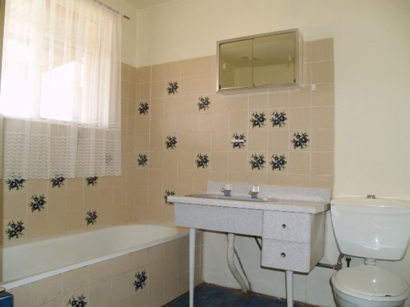 15 Maple Street, Barmera SA 5345