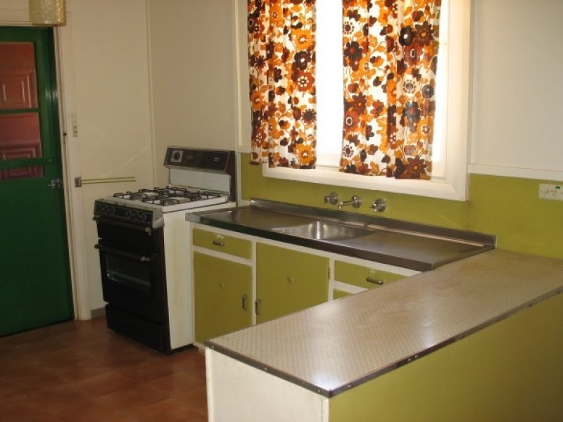 27 Gilbert Street, Berri SA 5343