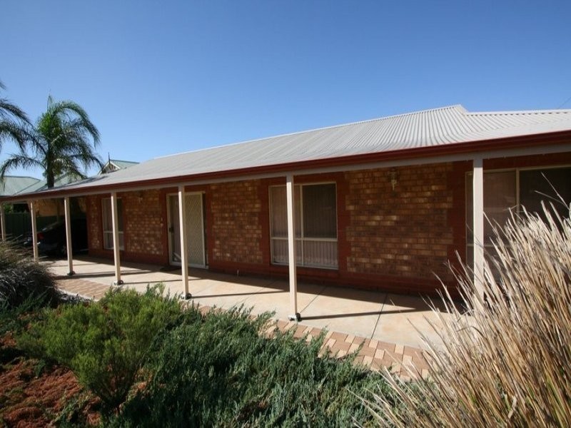 13 Petch Street, Loxton SA 5333