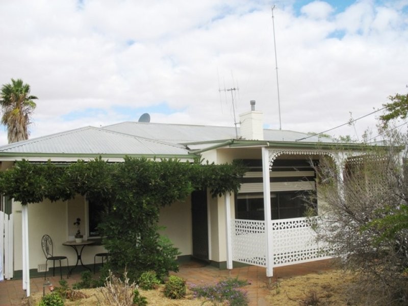 15 Coral Street, Loxton SA 5333