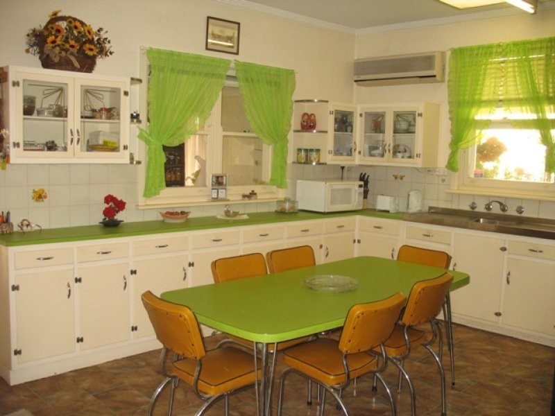 17 Colin Street, Loxton SA 5333