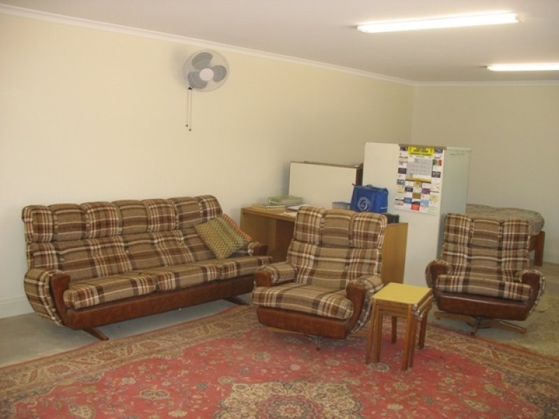 17 Colin Street, Loxton SA 5333