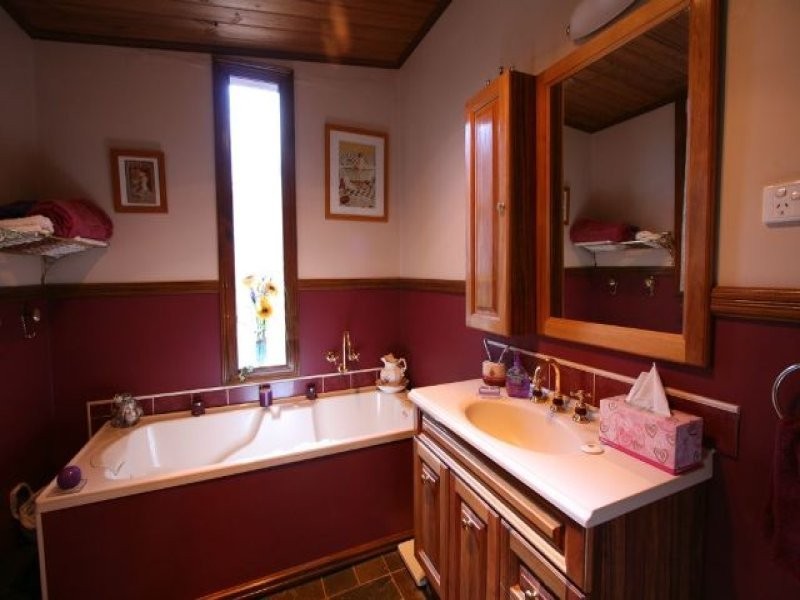 11 Sixth Street, Morgan SA 5320