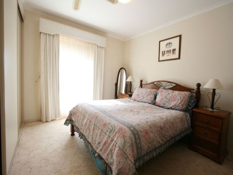 36 Fifth Street, Loxton SA 5333