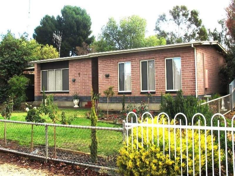 38 Dickerson Street, Barmera SA 5345