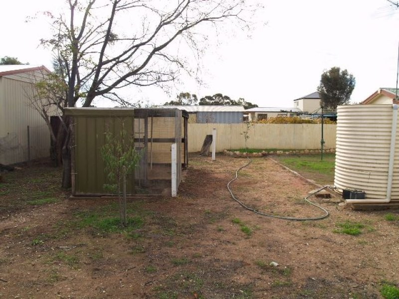 20 South Terrace, Blanchetown SA 5357