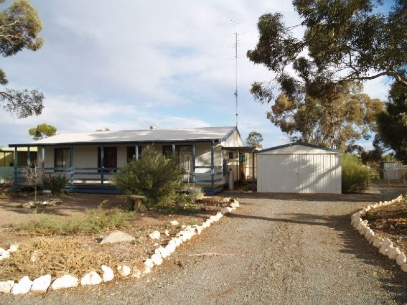 9 Federal Street, Morgan SA 5320