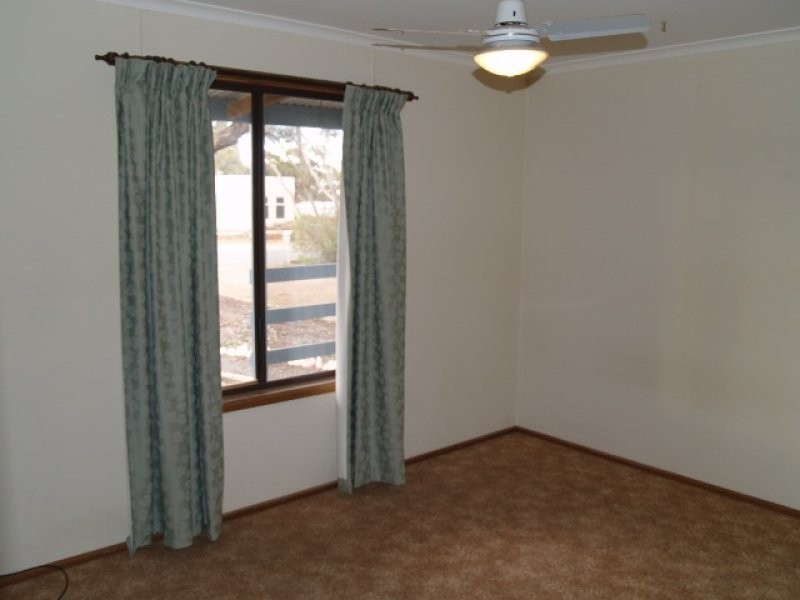 9 Federal Street, Morgan SA 5320