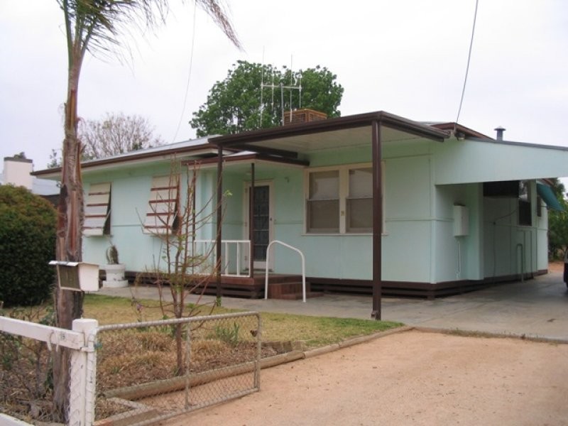 19 Pine Avenue, Loxton SA 5333