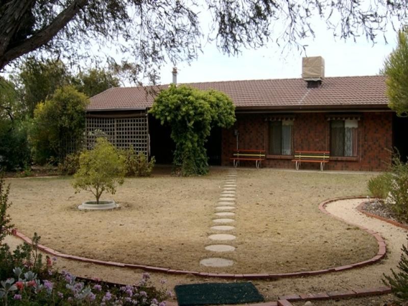 5 Garrard Street, Barmera SA 5345