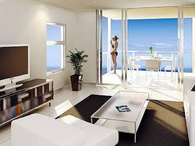 83 Marine Parade, Redcliffe QLD 4020