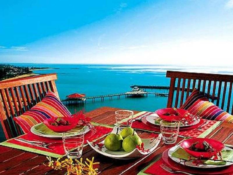 83 Marine Parade, Redcliffe QLD 4020