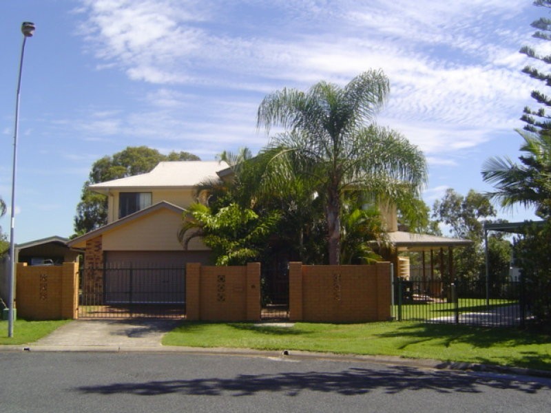 7 Banksia Crt, Rothwell QLD 4022