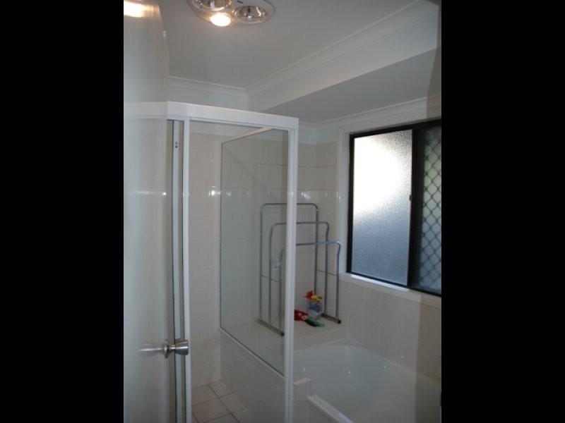 21 Roma Street, Scarborough QLD 4020