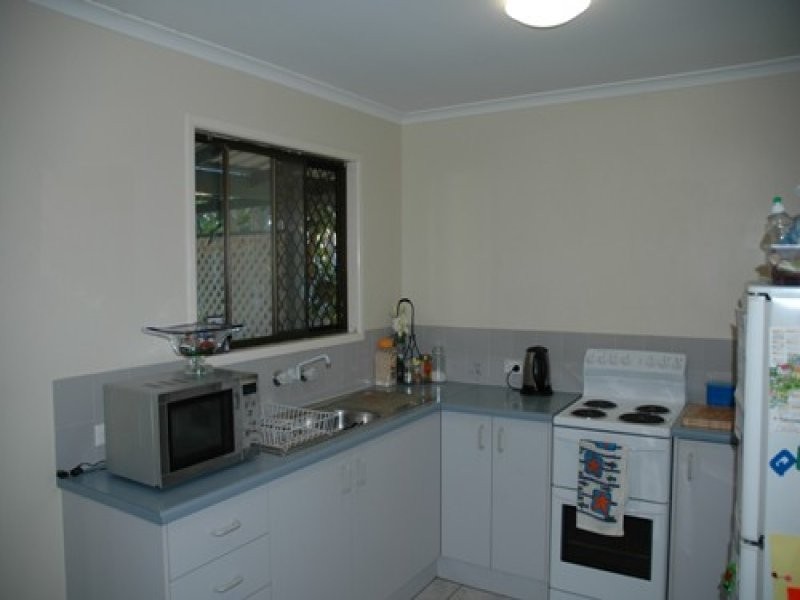 21 Roma Street, Scarborough QLD 4020