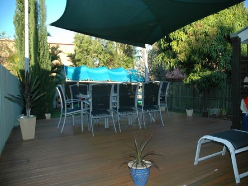 20 Livermore Street, Redcliffe QLD 4020