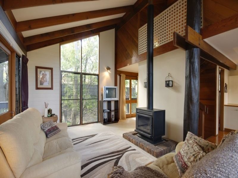 4 Skyline Terrace, Burleigh Heads QLD 4220