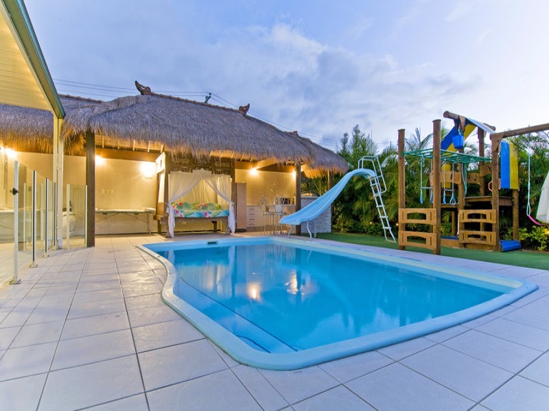 4 Lemana Lane, Burleigh Heads QLD 4220
