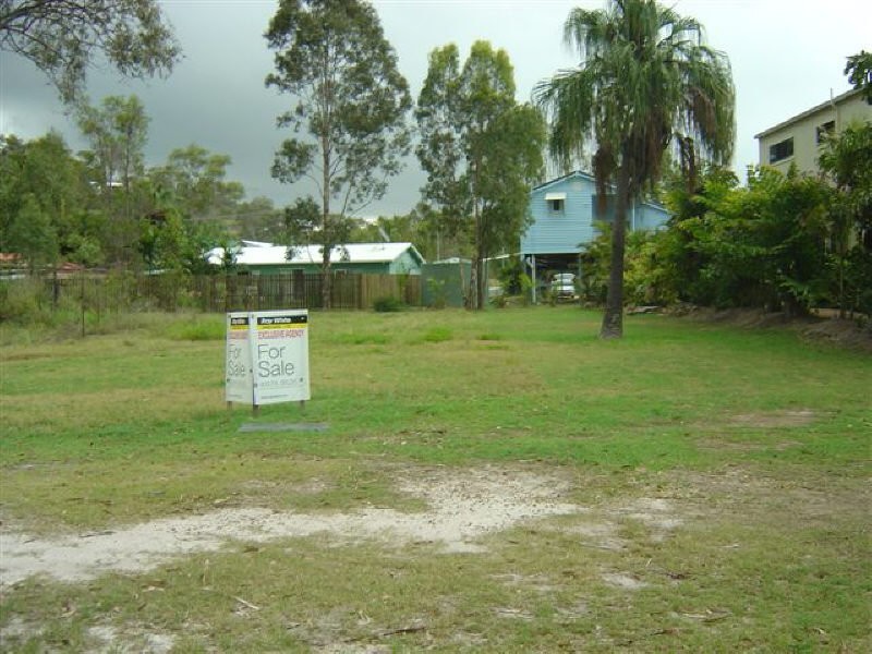 23 Captain Cook Drive, Agnes Water QLD 4677