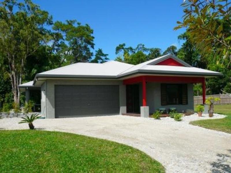 12 White Oak Avenue, Mossman QLD 4873