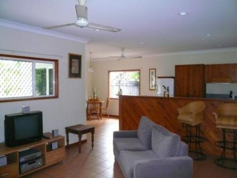 Cooya Beach QLD 4873