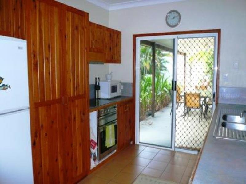 Cooya Beach QLD 4873