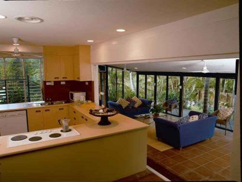 Oak Beach QLD 4877